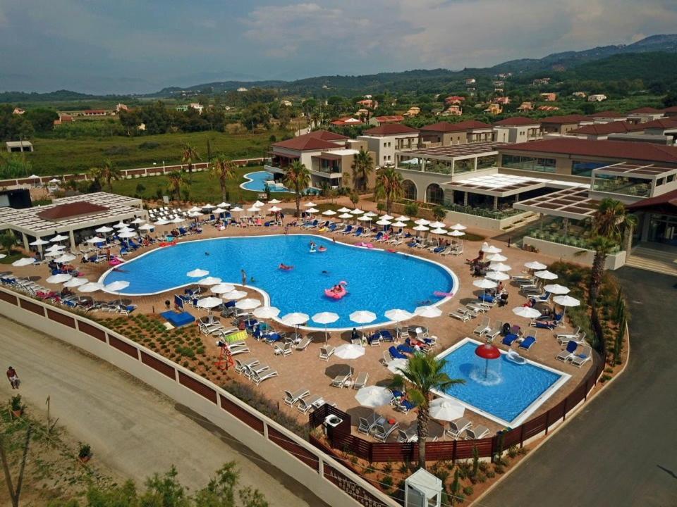 Almyros 5* Almiros strand